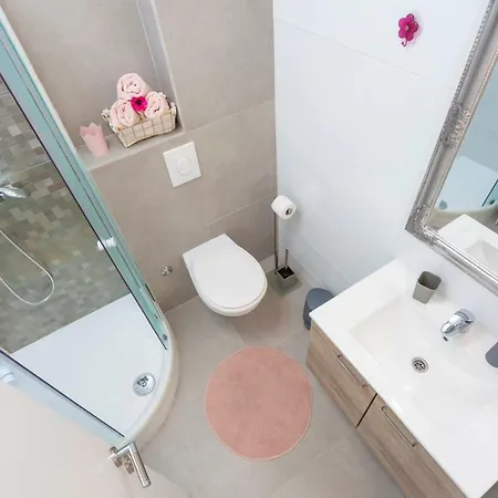 Frane Apartman