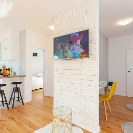 Frane Apartmán Makarská