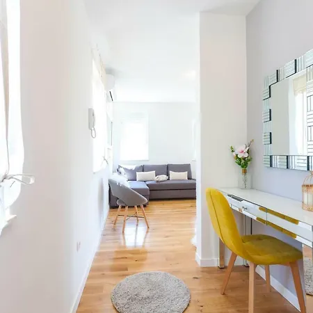 Frane * Μακάρσκα