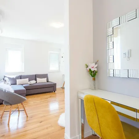 Frane Apartman Makarska