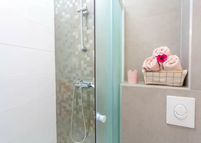 Frane Апартаменты